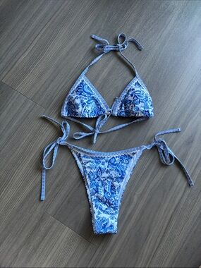 High rise blue bikini